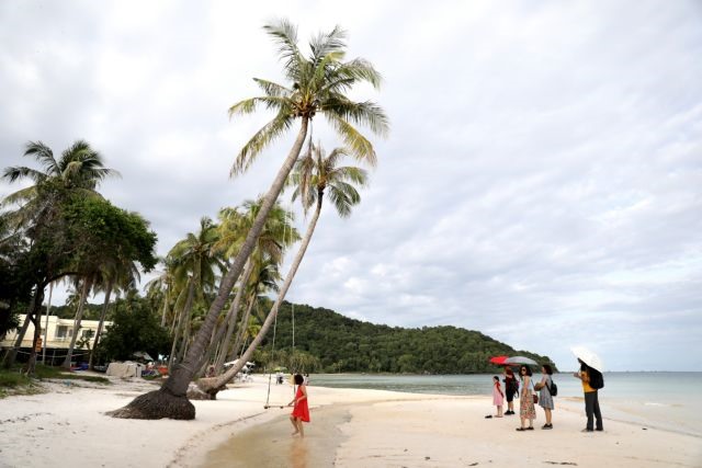 Phú Quốc hopes to welcome foreign tourists in autumn