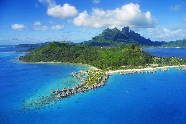 Decipher the attraction from the islands known as paradise - Photo 1.