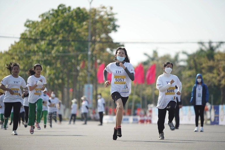 Launching the largest student run in Vietnam - 2