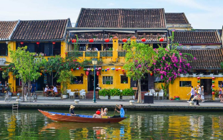 Hội An - top mười thành phố không có ô-tô đẹp nhất thế giới - Báo Nhân Dân