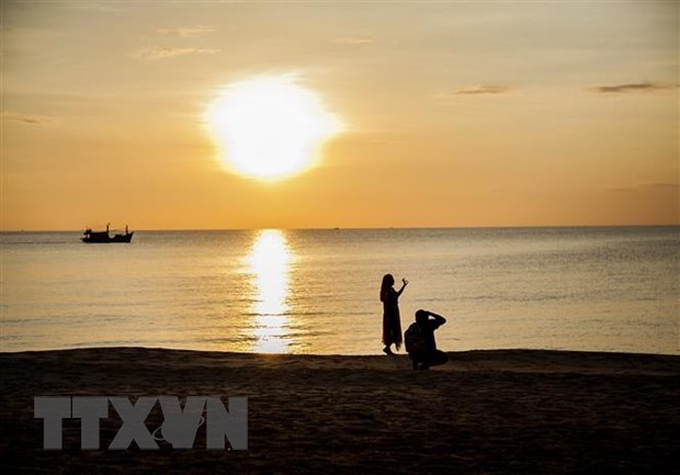 Traveling to Vietnam can't be completed after 1 month, you will be completely satisfied with your image 2