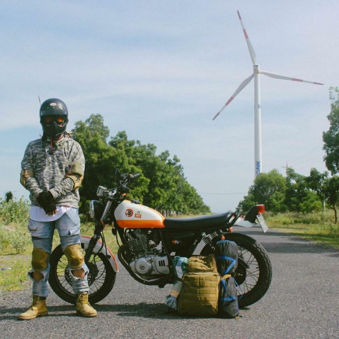 Play all the 5 most beautiful wind power fields in Vietnam in the summer - 9