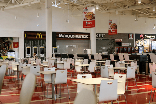 McDonalds officially leaves the Russian market - Photo 2. McDonalds officially leaves the Russian market - Photo 2.