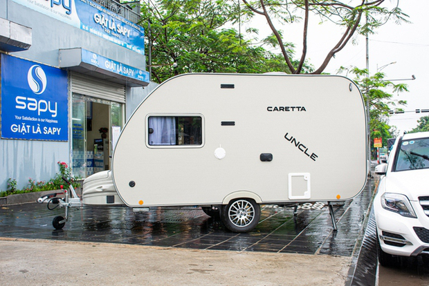 The person who brought the Caretta Uncle mobile home to Vietnam answered how to register, how to get a driver's license, how to tow the car - Photo 2.