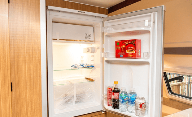 The person who brought the Caretta Uncle mobile home to Vietnam answered how to register, how to get a driver's license, how to tow a car - Photo 13.