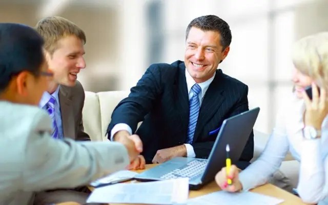 Winning the heart of the best salesperson: The secret to convincing the other party to buy anything you sell - Photo 2. Winning the heart of the best salesperson: The secret to convincing the other party to buy anything you sell - Photo 2.