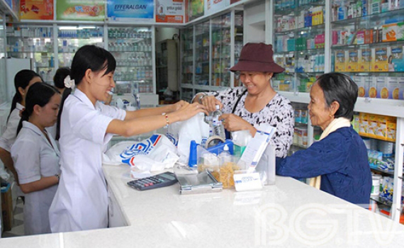 Pharmacy chains of Pharmacity, Long Chau, An Khang explode with hundreds of new stores, what do retail pharmacies do to compete? - Photo 3. Pharmacy chains of Pharmacity, Long Chau, An Khang explode with hundreds of new stores, what do retail pharmacies do to compete? - Photo 3.