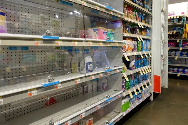 Overview of the unbelievable milk powder crisis in the US: What causes the richest country in the world to lack food for babies? - Photo 5.
