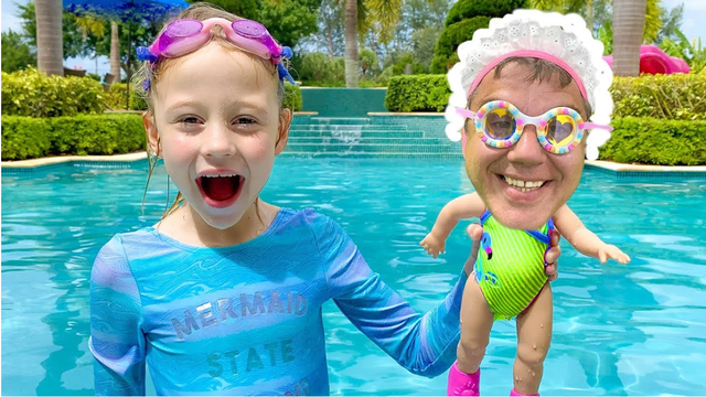 Russia's gold mine sets a record to become the highest-earning female YouTuber in 2021: Revenue of more than 600 billion dong thanks to the language localization strategy to help three-year-olds also 'fascinated' - Photo 2.