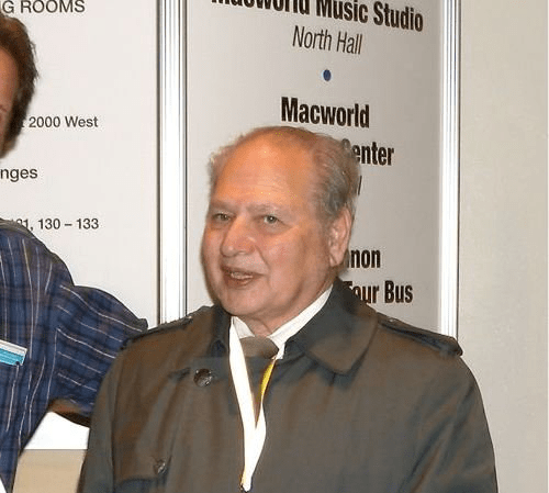 Building Apple together, but the 3 founders had different lives: One became a technology legend, someone missed the opportunity to become a billionaire - Photo 7. Building Apple together, but the 3 founders had different lives: One became a technology legend, someone missed the opportunity to become a billionaire - Photo 7.