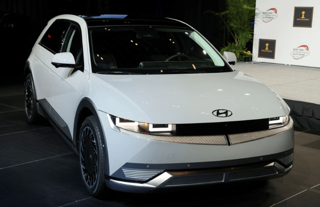 Electric cars are expected to dominate the global market in 2022, which name is rising to challenge the giant Tesla? - Photo 4. Electric cars are expected to dominate the global market in 2022, which name is rising to challenge the giant Tesla? - Photo 4.