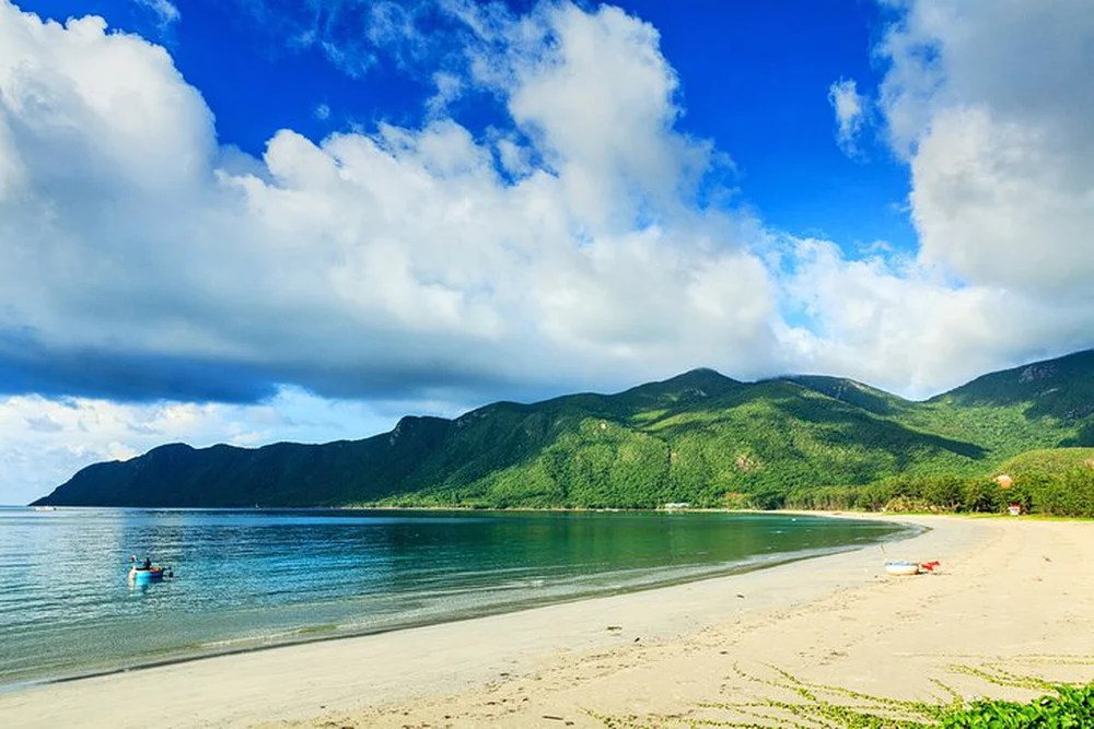Vietnam's top 17 tourist attractions in the eyes of world friends: No. 1 is too famous! - Picture 32.