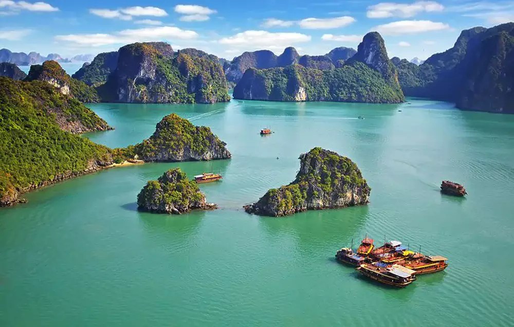 Vietnam's top 17 tourist attractions in the eyes of world friends: No. 1 is too famous! - Photo 2.