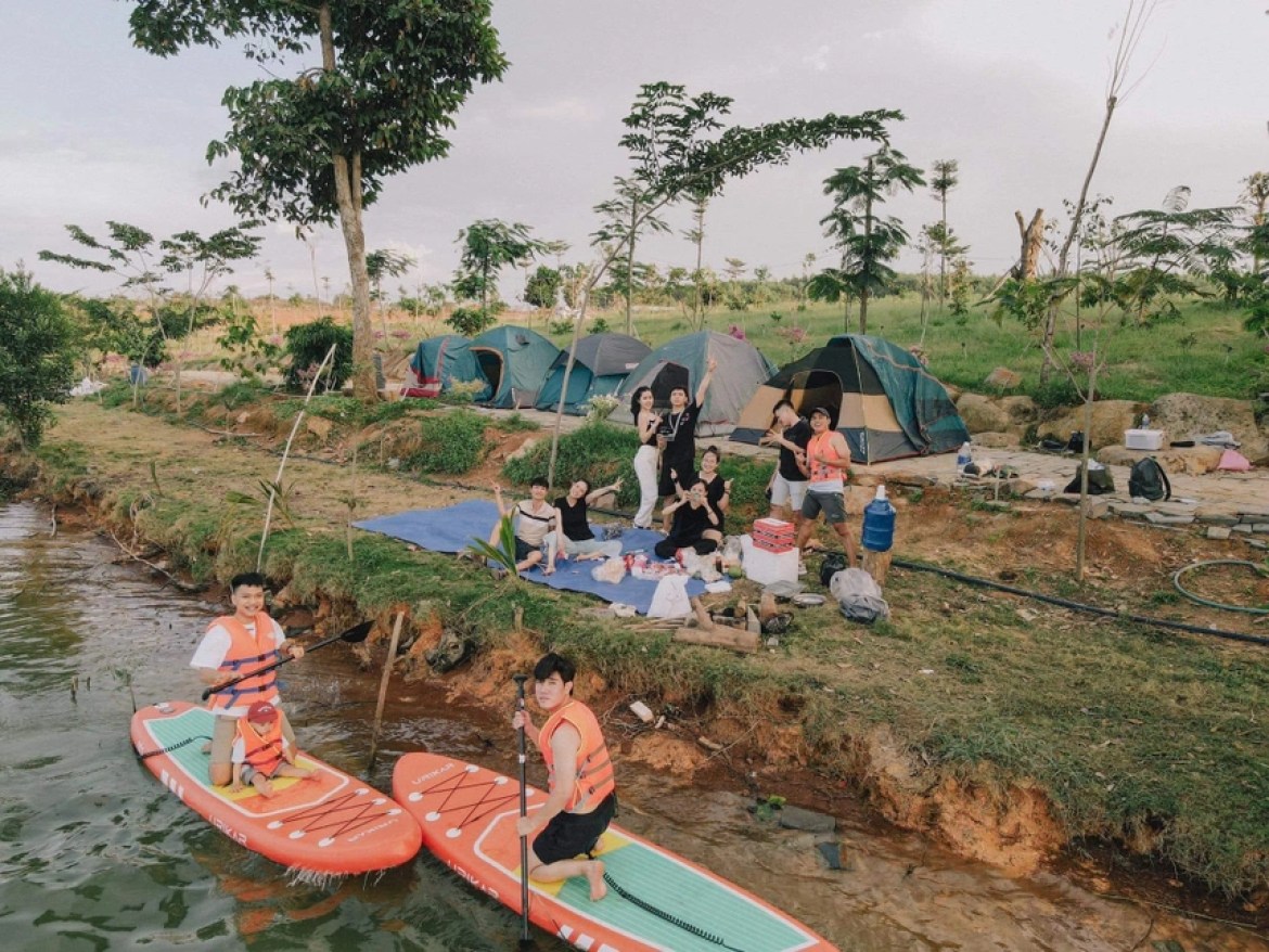 The destination of Ho Chi Minh City attracts visitors in the end of the year.