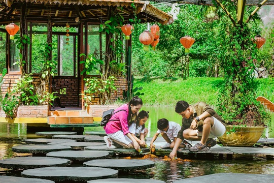 Yang Bay - An interesting destination for children - Photo 4.