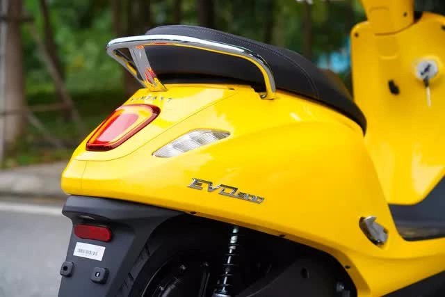 Help VinFast expect to collect 400 billion in the sale, what's hot about this 22 million electric motorbike? - Photo 8.