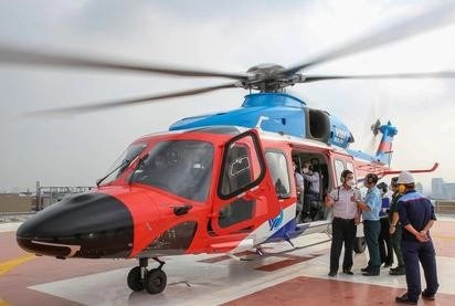 Stopping Ho Chi Minh City tour by helicopter - Photo 1.