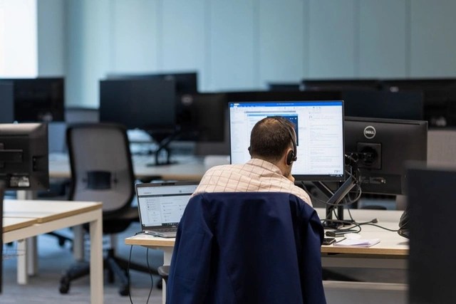 The 4-day work week is not a panacea: More than 70% of people feel that reducing working hours is an inconvenience - Photo 1.