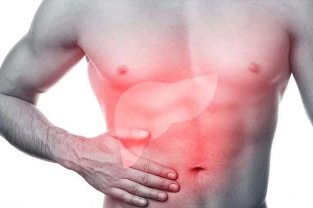 Experts warn that 2 symptoms when eating are signs of liver cancer residing in the body - Photo 1.