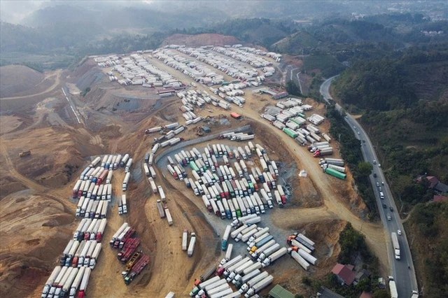 Nearly 3 years of border tightening, how does Vietnam - China trade? - Photo 2.