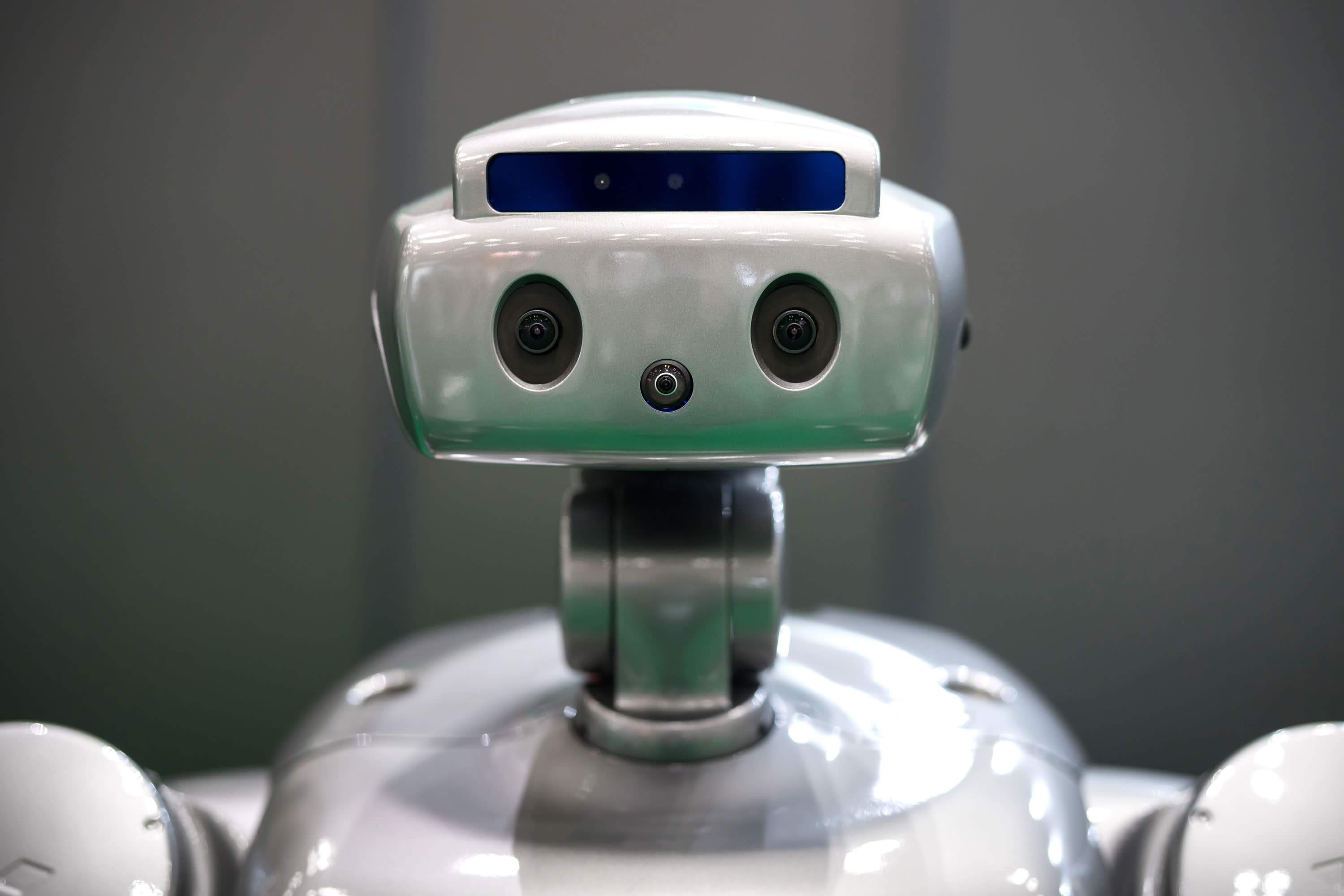 Analysts love these stocks with big upside potential to play the ChatGPT-driven artificial intelligence craze