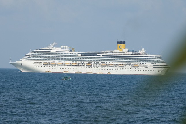 The ship Costa Serena anchored in Phu Quoc.