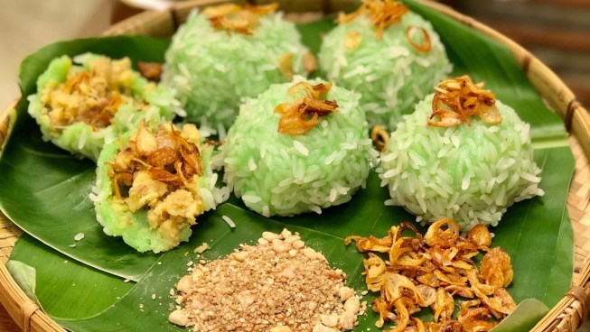 Cách nấu xôi khúc lá dứa thơm dẻo, đẹp mắt, đơn giản tại nhà
