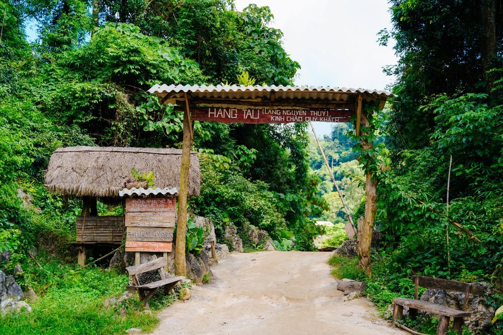 Tourists have to park their cars at the Hang Tau gate and walk inside the village.
