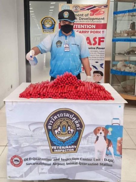 Around 31kg of pork sausages were sniffed out by ’Inspector Beagle’ at Suvarnabhumi Airport on Friday (Oct 13). Photo: DLD Quarantine and Inspection K9 Unit