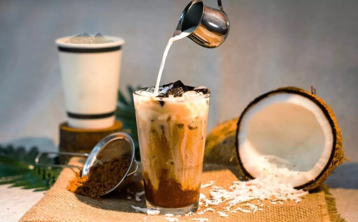 Cà phê cốt dừa Hải Phòng: 4 quán chuẩn vị, đắt khách